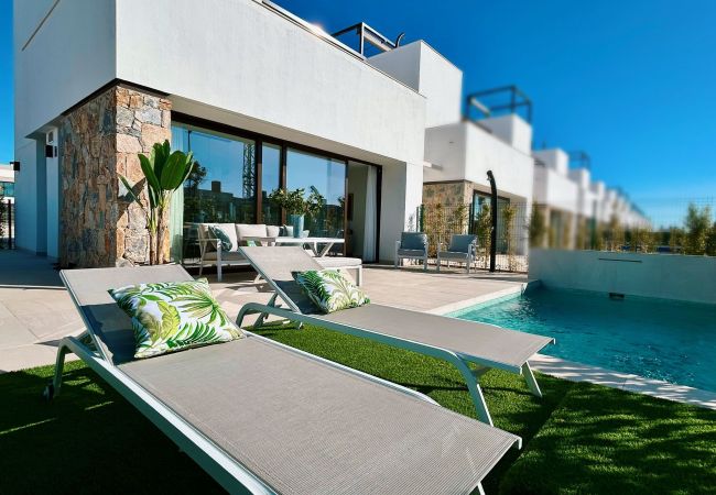 Villa en Torre Pacheco - SUS VACACIONES ESPAÑA VILLA DE LUJO DE 4 DORMITORIOS SANTA ROSALIA LAGO Y VIDA RESORT Villa en Torre Pacheco - SUS VACACIONES ESPAÑA VILLA DE LUJO DE 4 DORMITORIOS SANTA ROSALIA LAGO Y VIDA RESORT