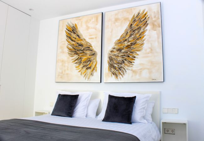Villa in Torre Pacheco - YOUR HOLIDAY SPAIN LUXURY 5 BED VILLA SANTA ROSALIA LAKE AND LIFE RESORT Villa in Torre Pacheco - YOUR HOLIDAY SPAIN LUXURY 5 BED VILLA SANTA ROSALIA LAKE AND LIFE RESORT