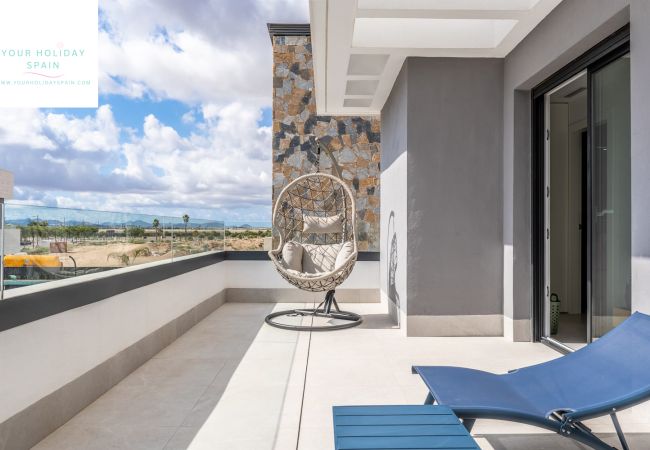 Villa in Torre Pacheco - AMAZING 4 BEDROOM VILLA WITH PRIVATE POOL SANTA ROSALIA LAKE AND LIFE RESORT Villa in Torre Pacheco - AMAZING 4 BEDROOM VILLA WITH PRIVATE POOL SANTA ROSALIA LAKE AND LIFE RESORT